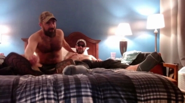 Hardworkertn  06-12-2021 video Flash feet